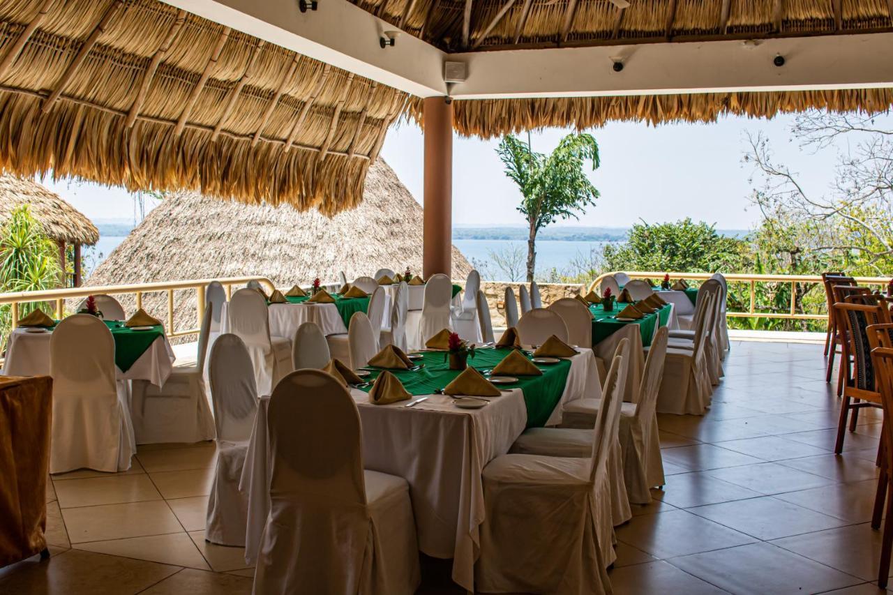 Camino Real Tikal‎ Hotel El Remate Exterior photo